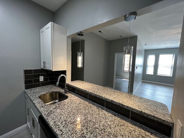 629 Clara Ave APT 27