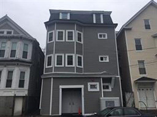 2nd image of 13 High St #301