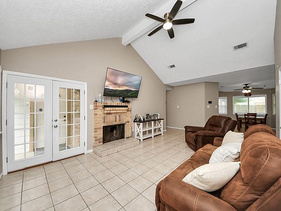 5th image of 9634 Thistle Trail Dr