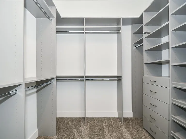 10334 Fountain Shore Dr — Photo 29