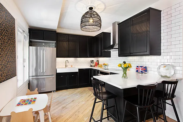 Rented by Douglas Elliman | media 42