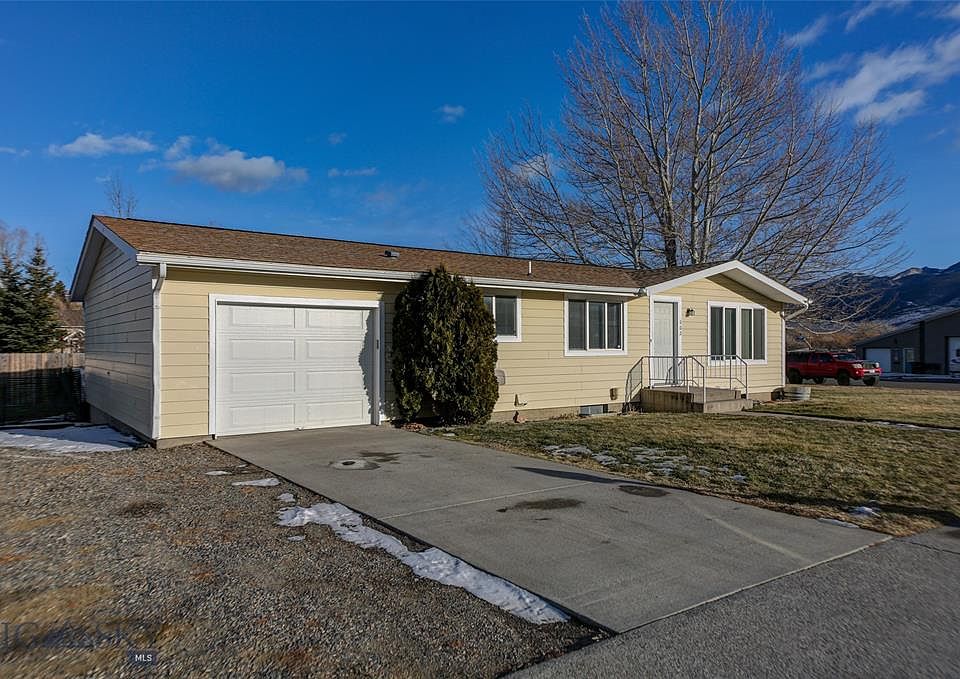 1st image of 602 Comet Blvd