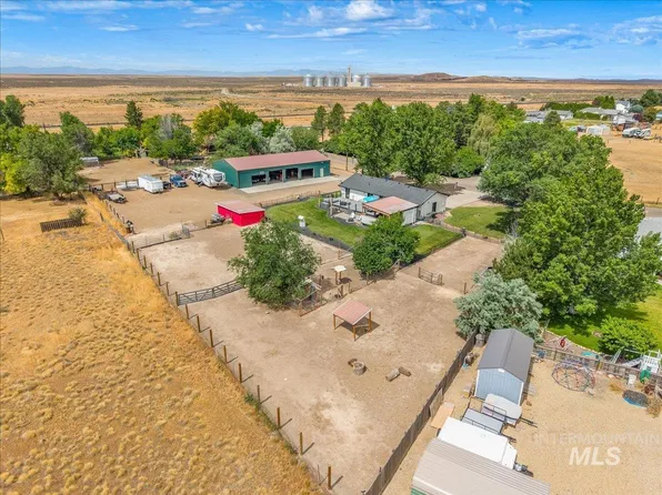 3582 NW Dutton Way, Mountain Home, ID 83647