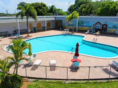 3362 Cynthia Lane #207, Lake Worth, FL, 33461