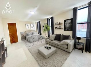 832 42nd St APT 19, Brooklyn, NY 11232