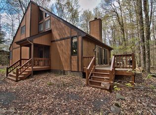 219 Aspen Rd, Pocono Pines, PA 18350