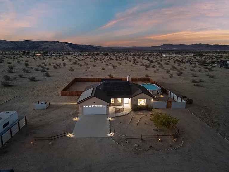 64184 Sun Mesa Rd — Photo 49