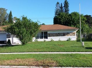 169 Sunflower Cir, Royal Palm Beach, FL 33411