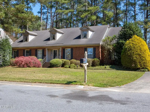 1505 Saint James Place, Kinston, NC 28504
