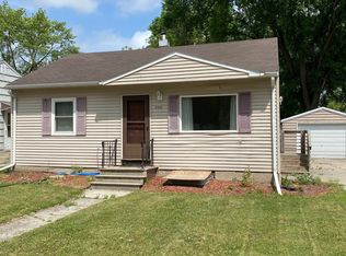 2616 6th Ave N, Grand Forks, ND 58203