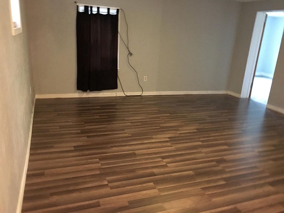 1st image of 5 High St #3