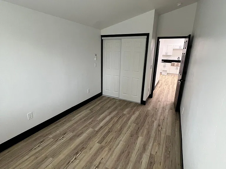 13442 Calle Caballo #B — Photo 7