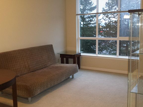 5th image of 2222-152ND Ave NE #302
