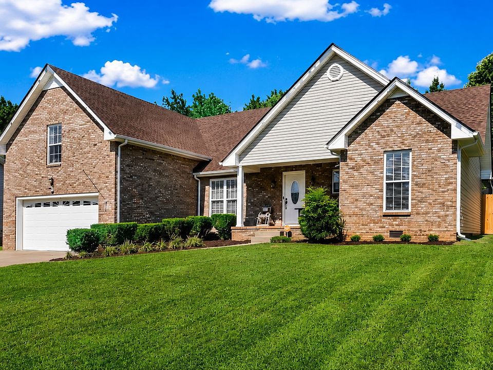 1st image of 1371 Mountain Way