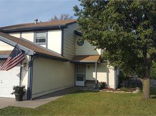 304 S Kiowa Ct, Junction City, KS 66441