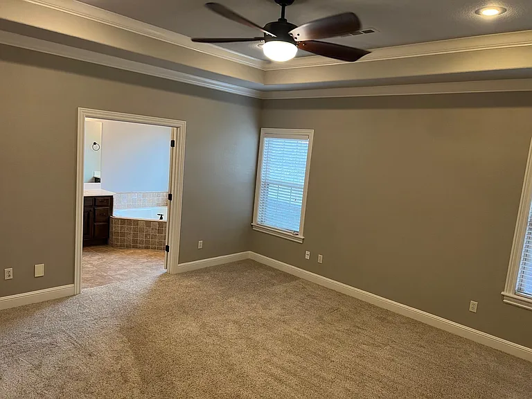 4709 N Crosswinds Dr — Photo 7