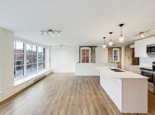 1818 Government St #1426439, Victoria, BC