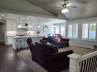 1373 W 1230 N, Clinton, UT 84015