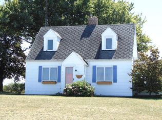 7890 Territorial Rd, Watervliet, MI 49098