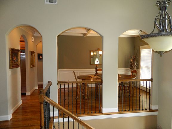 2nd image of 309 Bent Creek Way