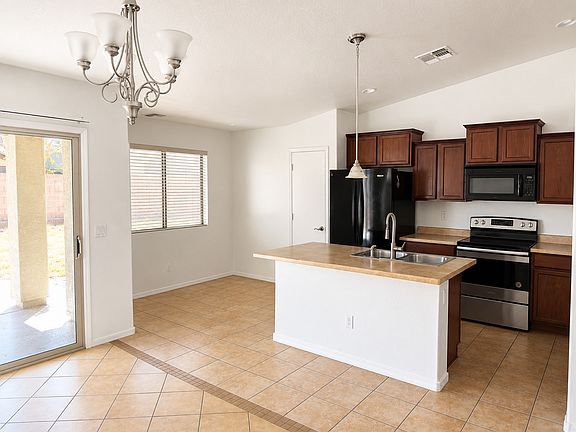 2nd image of 10917 W Minnezona Ave