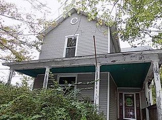 613 E Beech St, Osgood, IN 47037