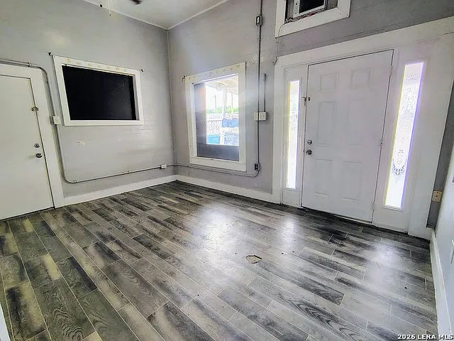 Studio, 1.0 bath, 2926 sqft, $1,000 — Photo 3
