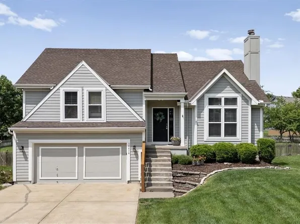 16414 W 158th Ter, Olathe, KS 66062
