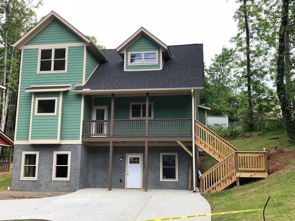 Front of house.  More photos to come when final cleanup is c