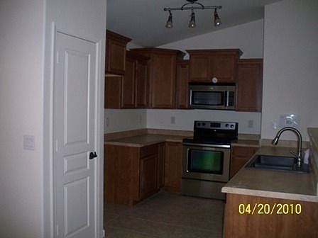 3rd image of 23457 N El Frio Ct