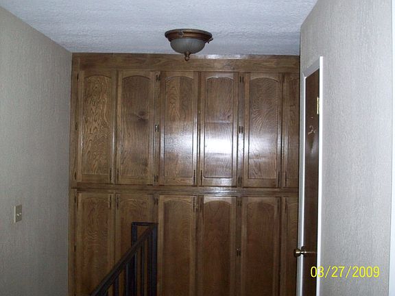 Lots of cabinet storage 