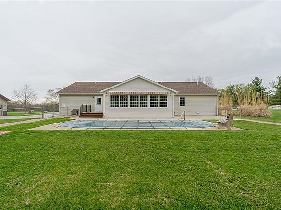 4th image of 3275 Tohill Ln