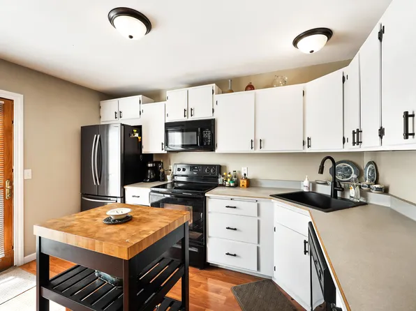 306 Swanton Rd, Madison, WI 53714