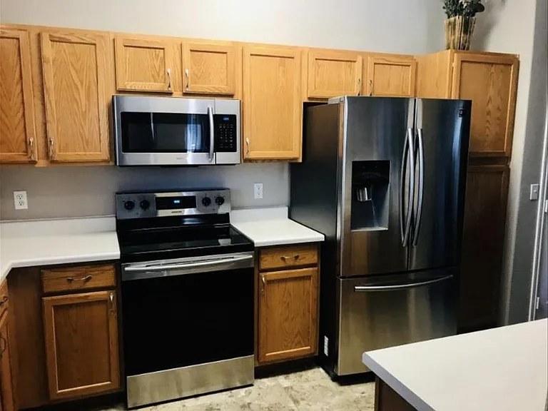 3847 Riviera Grv #201 — Photo 2