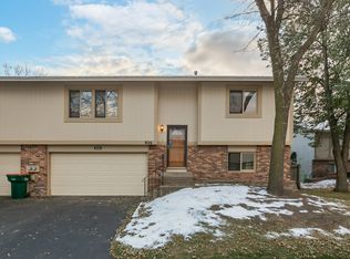 826 125th Ln NE, Blaine, MN 55434