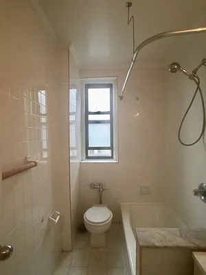 Rented by Sovereign Associates | media 9