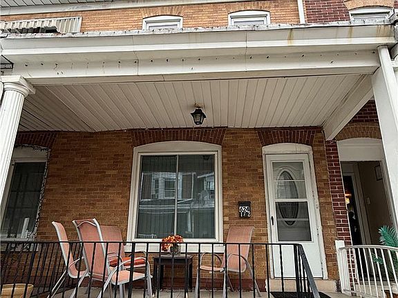 2nd image of 624 1/2 N Poplar St