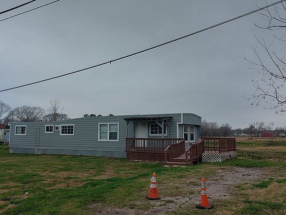 3rd image of 18614 Baughman Dr #3