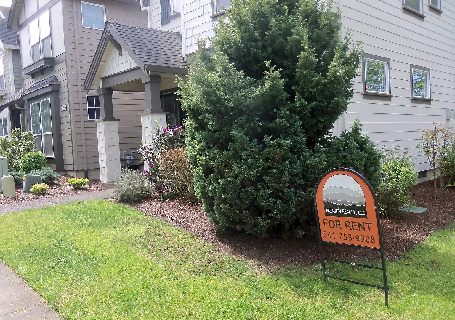 Willamette Landing home — Photo 2