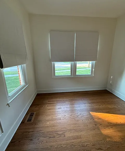 125 W Naperville Rd — Photo 6