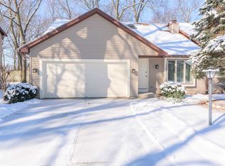 1723 Lowell Wood W, Mishawaka, IN