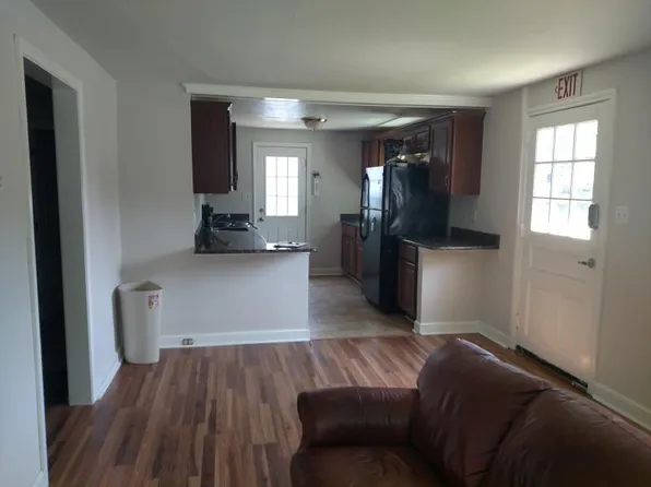 302 E Park Pl, Newark, DE 19711