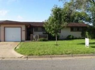 1309 Glenshire St, Salina, KS 67401