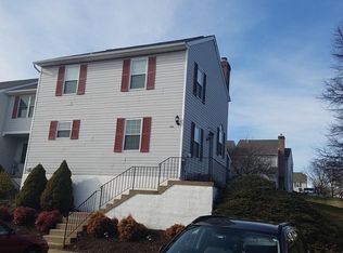 500 Stratford Ct, Lansdale, PA 19446