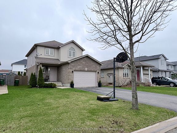 2nd image of 9 Barrett Cres