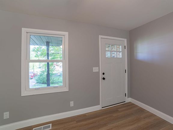 2nd image of 615 Kiper Ave