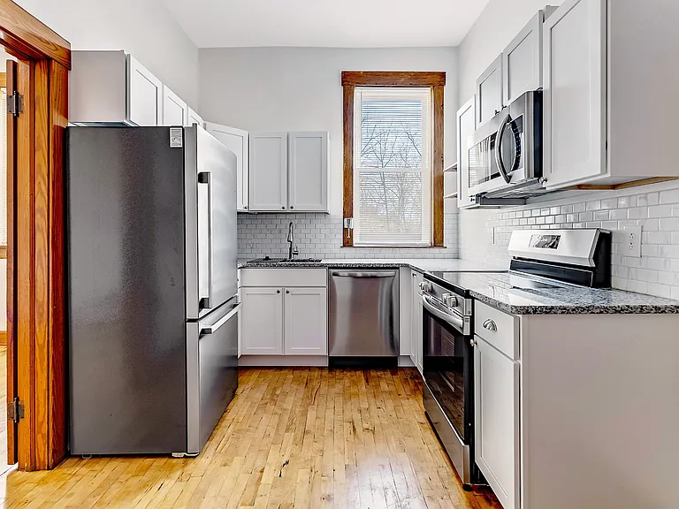 496 Dorsey Ave — Photo 47