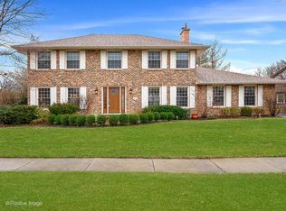 2017 Canterbury Pl, Wheaton, IL
