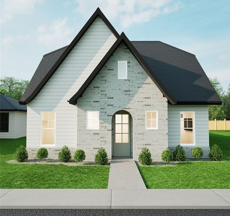 1st image of 2333 S 31st St