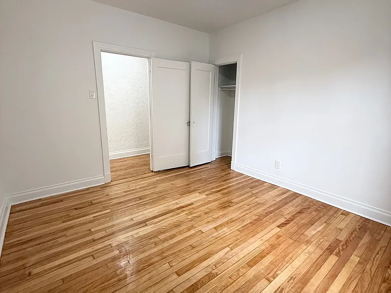 235 Cooper St #2 — Photo 13